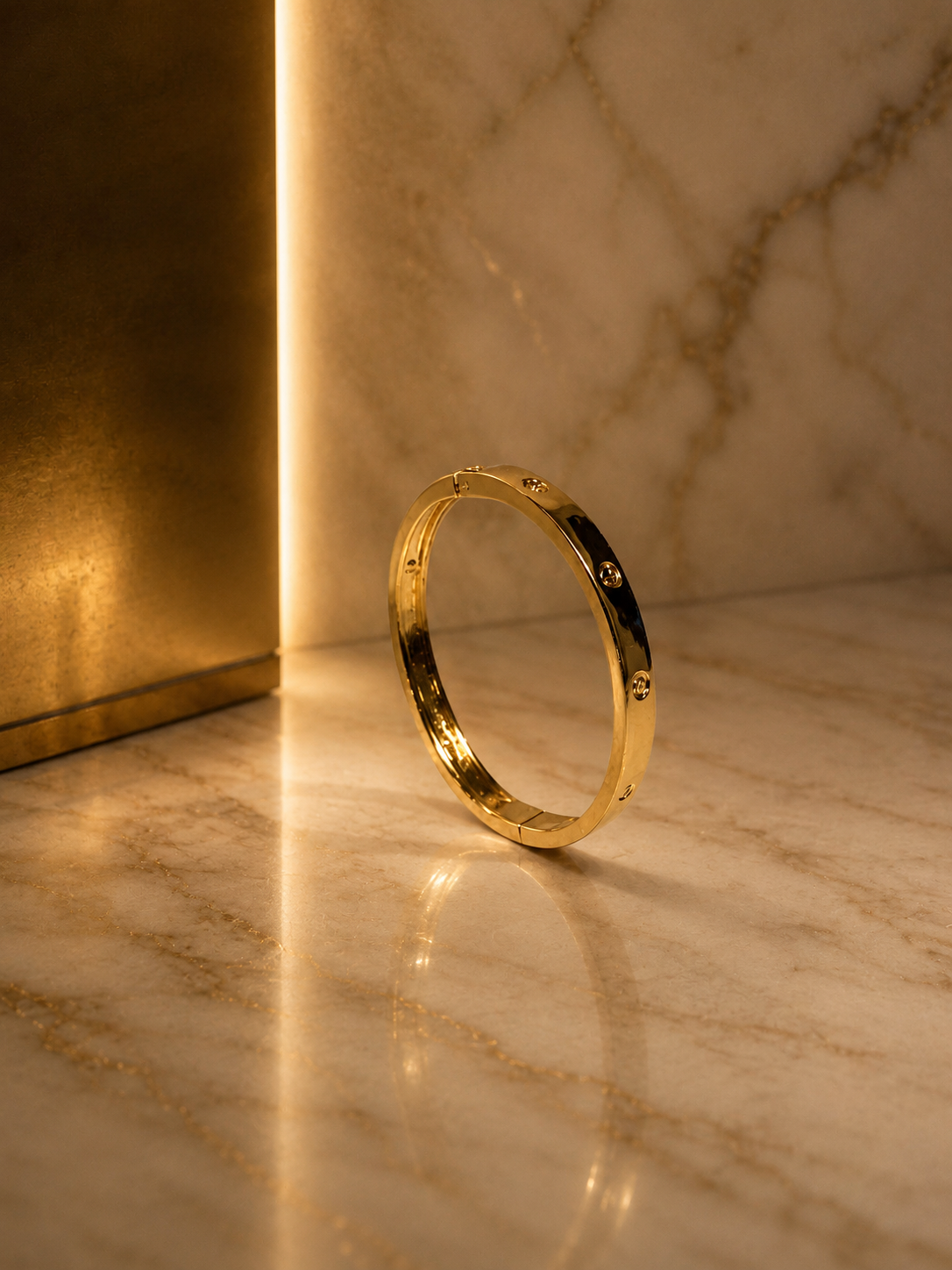 Gold Screw Motif Bangle Bracelet